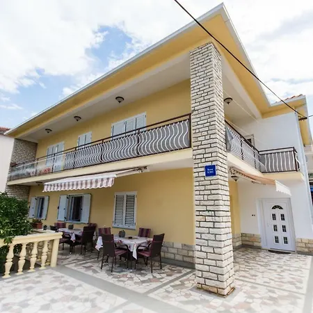 Maja Apartmán